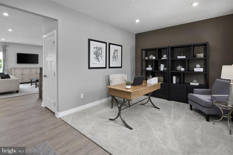 3412 FOX POINTE LANE