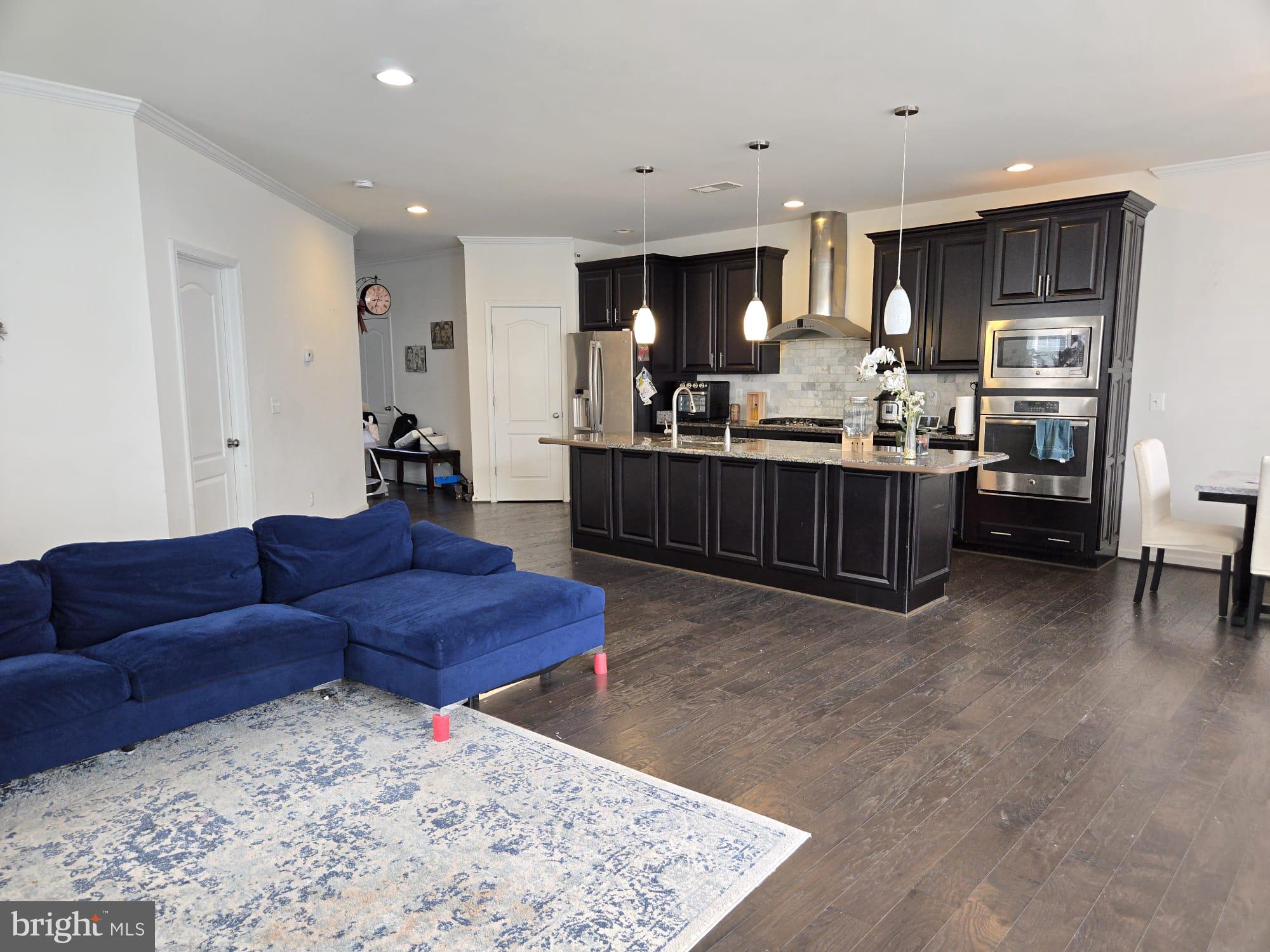 BRAMBLETON LANDBAY 3 - Residential Lease