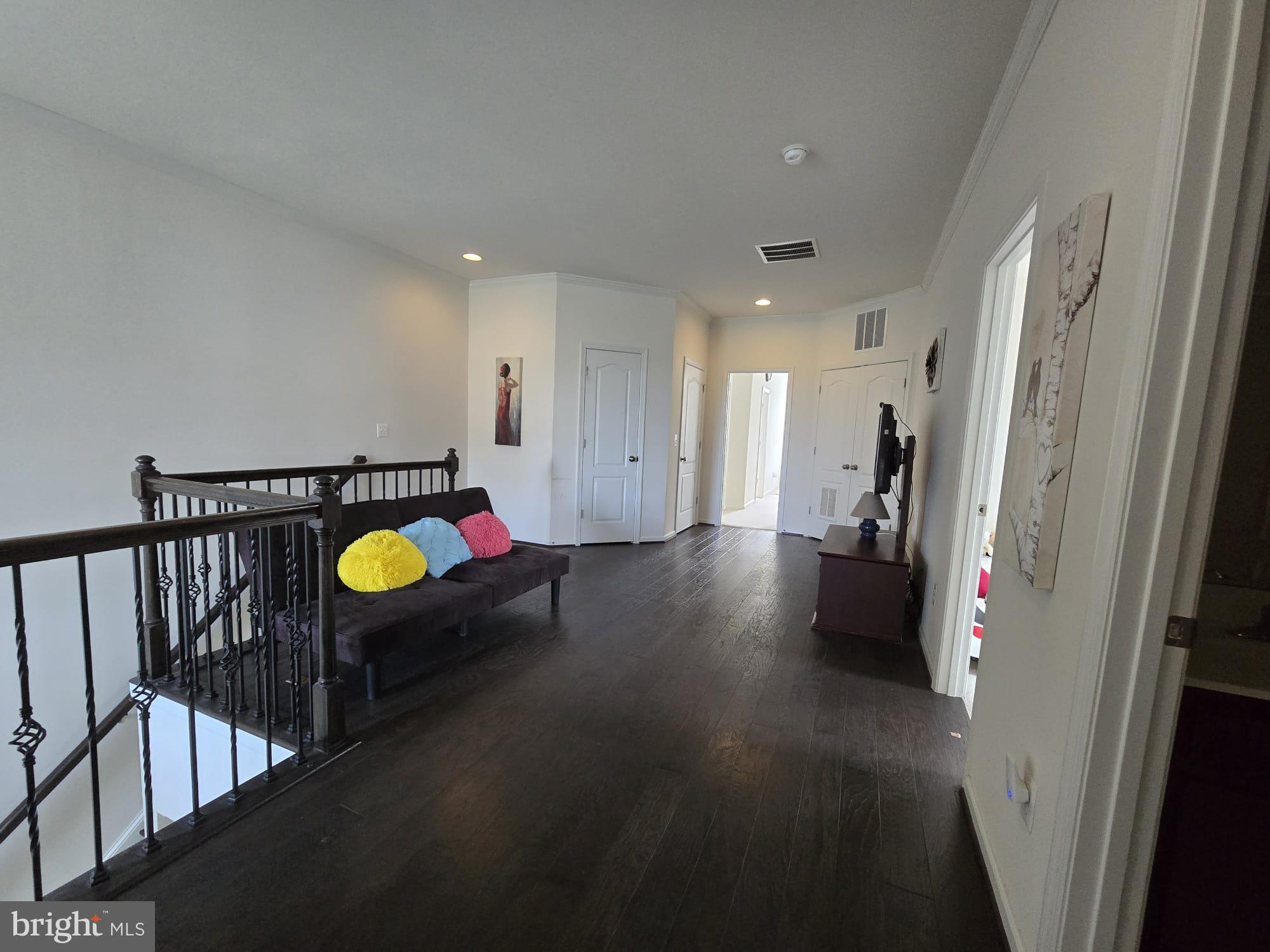 BRAMBLETON LANDBAY 3 - Residential Lease