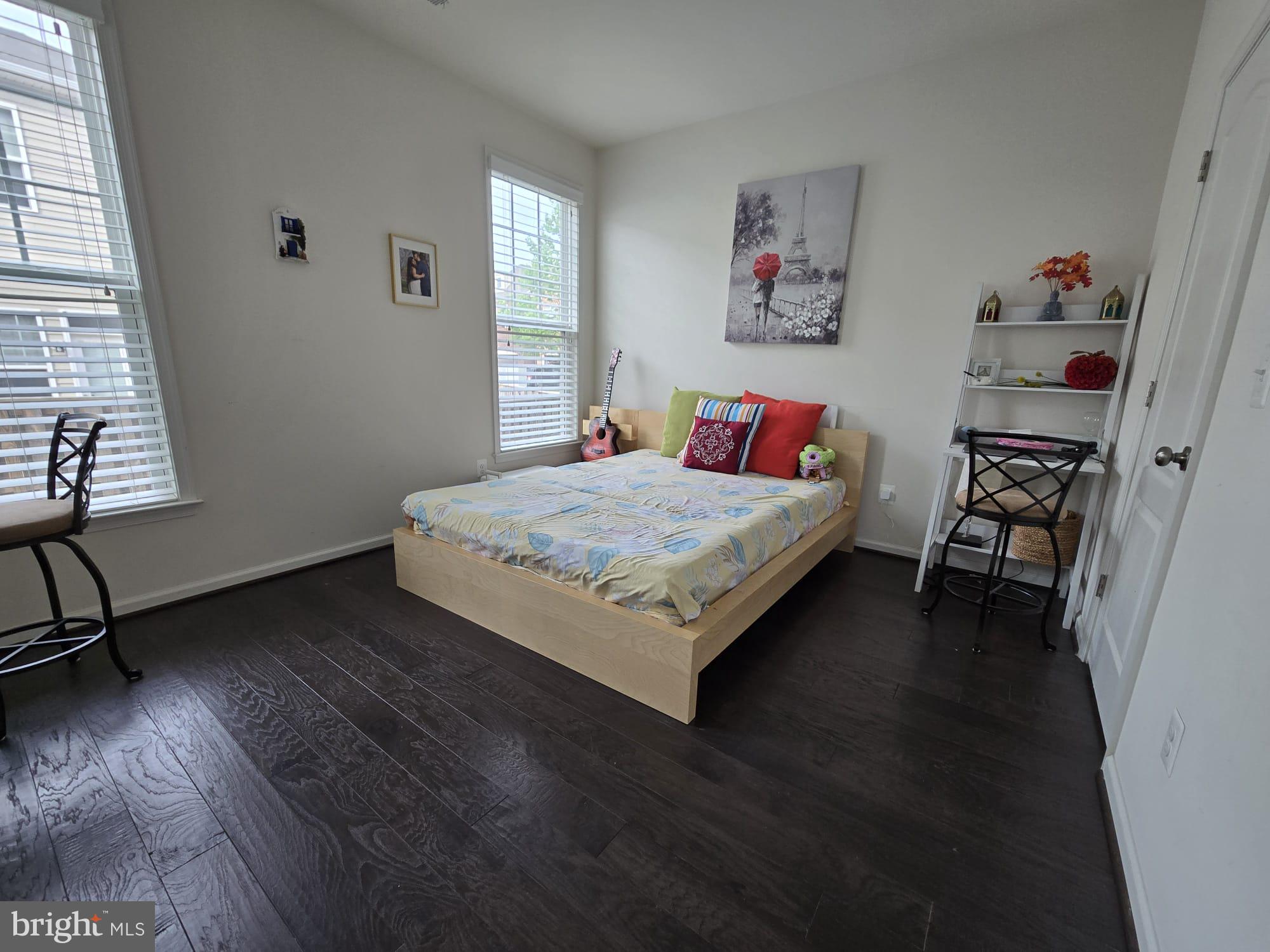 BRAMBLETON LANDBAY 3 - Residential Lease