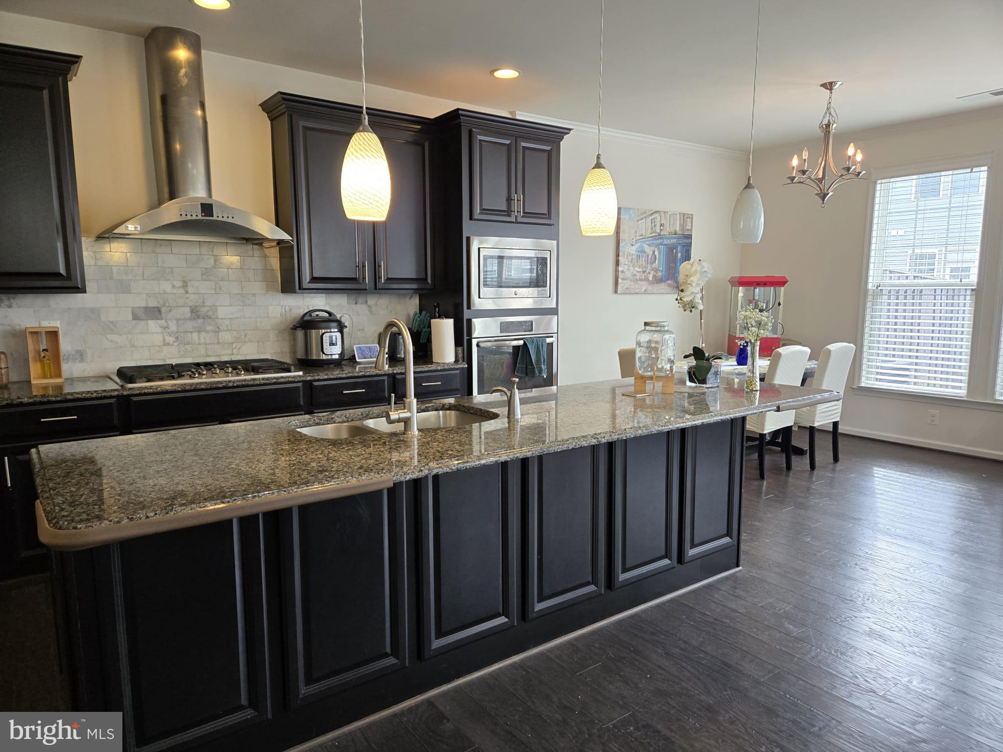 BRAMBLETON LANDBAY 3 - Residential Lease