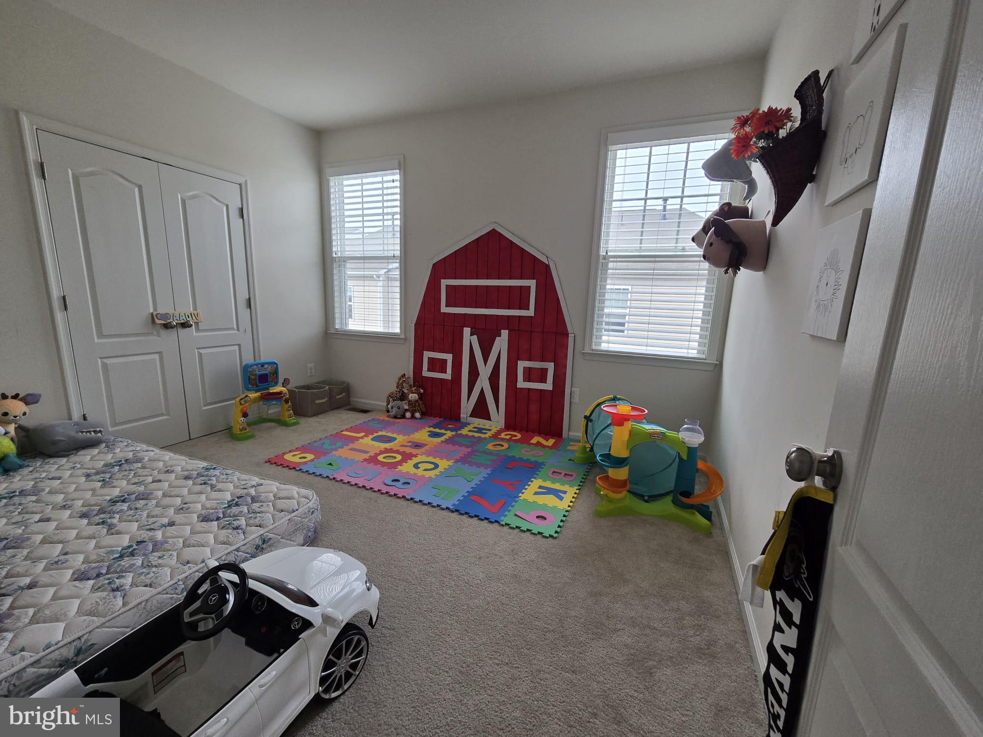 BRAMBLETON LANDBAY 3 - Residential Lease