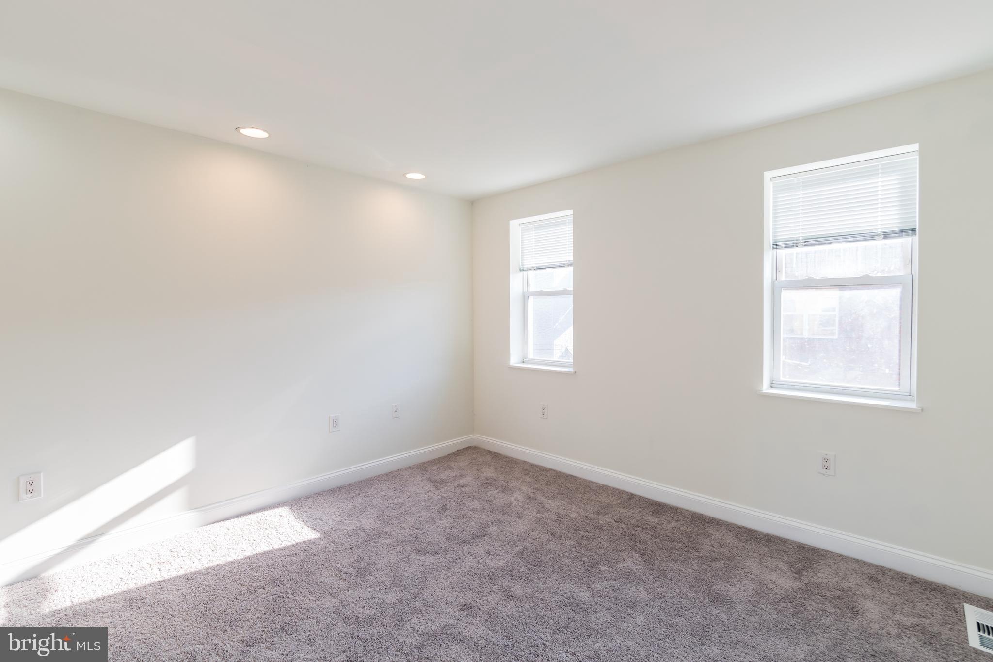 EAST PASSYUNK CROSSING - Residential Lease