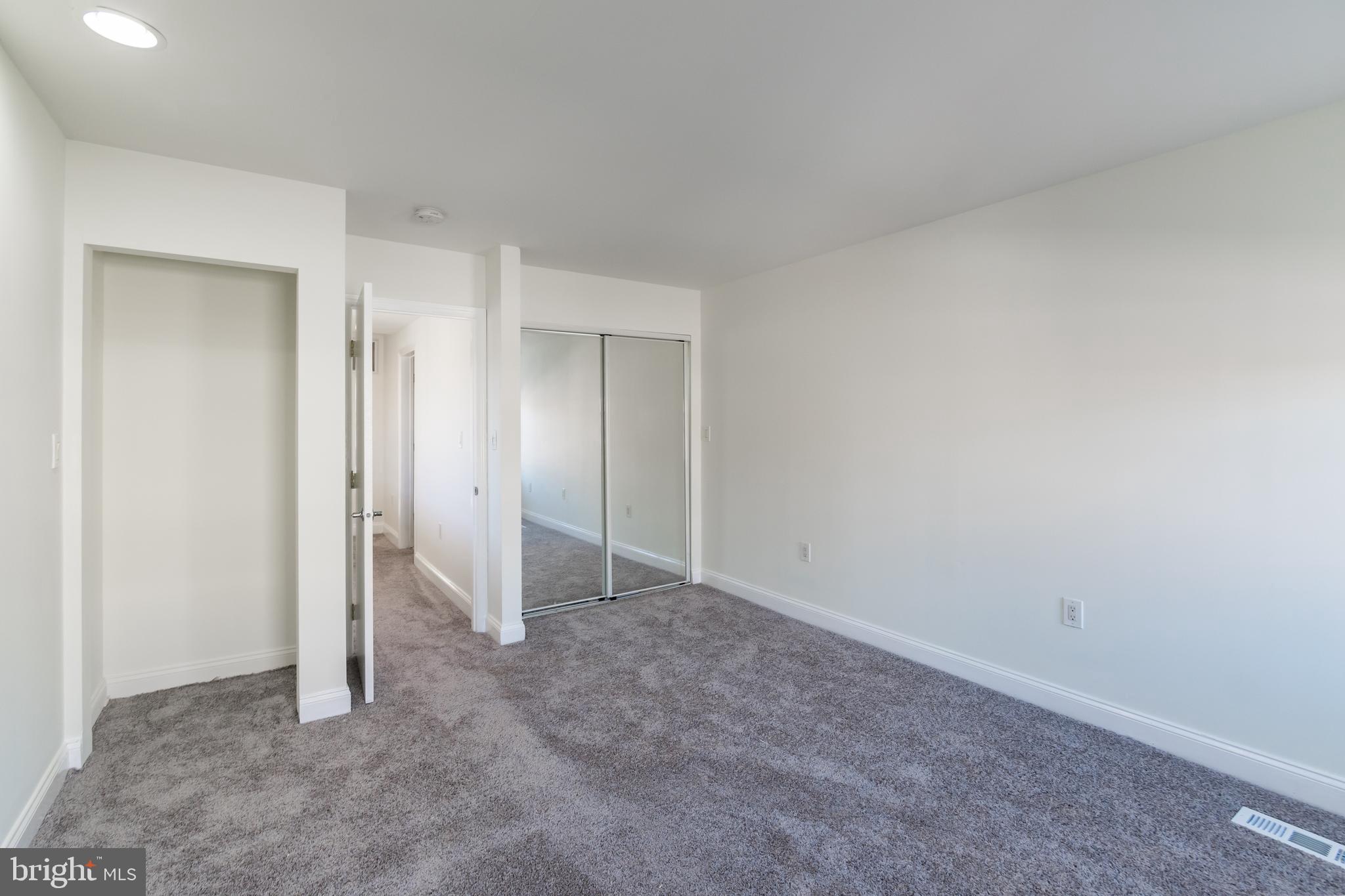 EAST PASSYUNK CROSSING - Residential Lease