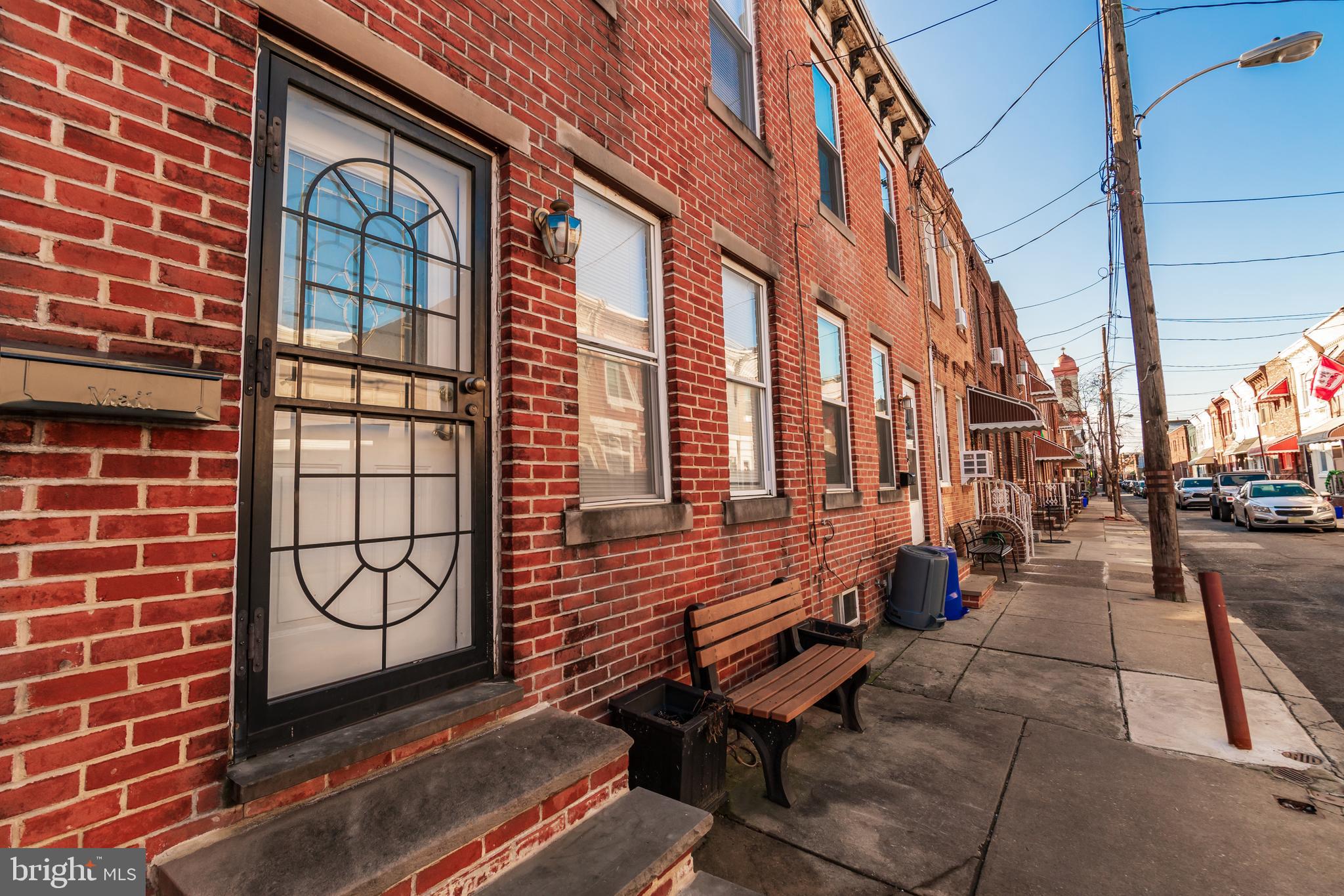 EAST PASSYUNK CROSSING - Residential Lease
