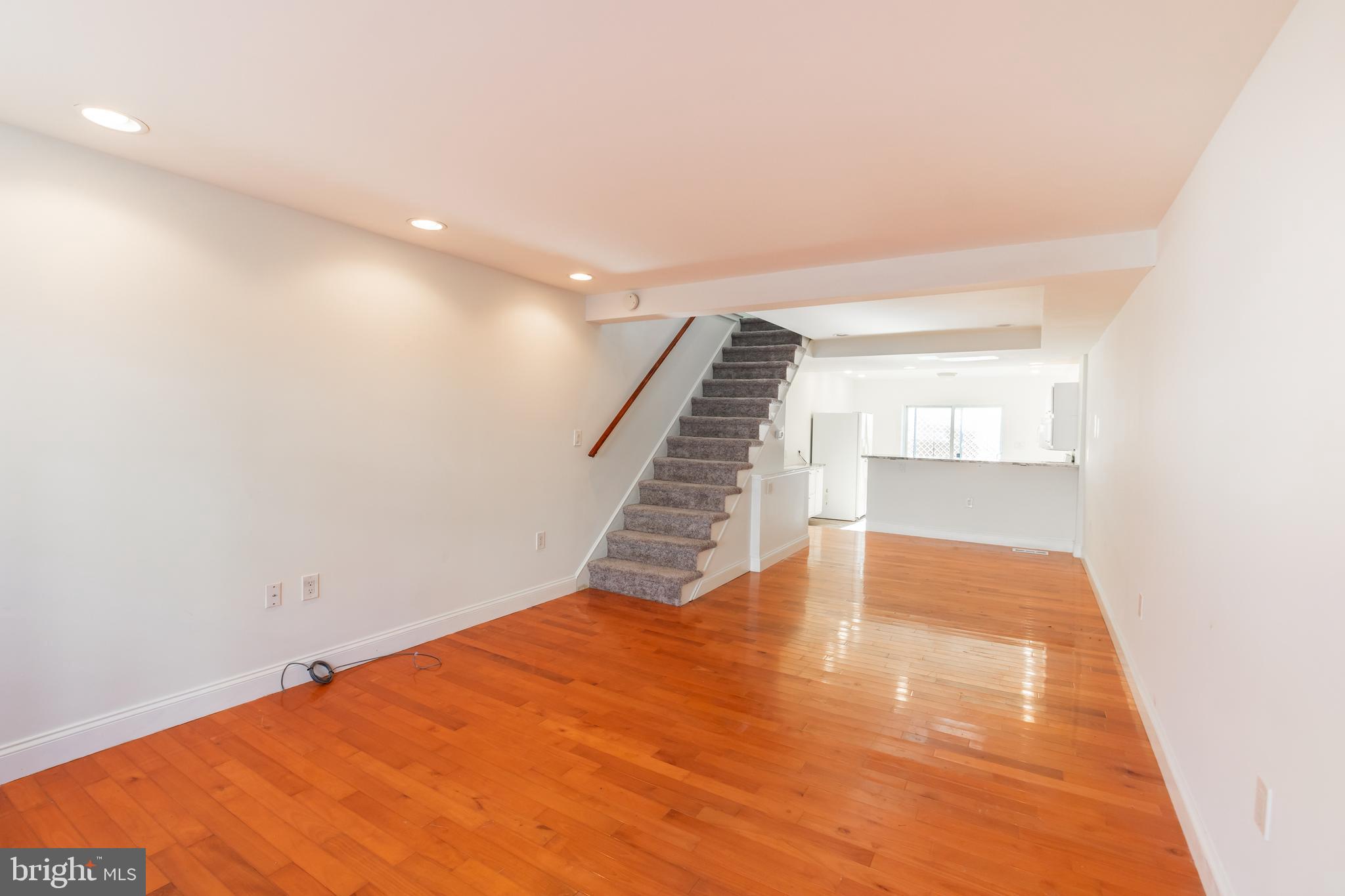 EAST PASSYUNK CROSSING - Residential Lease