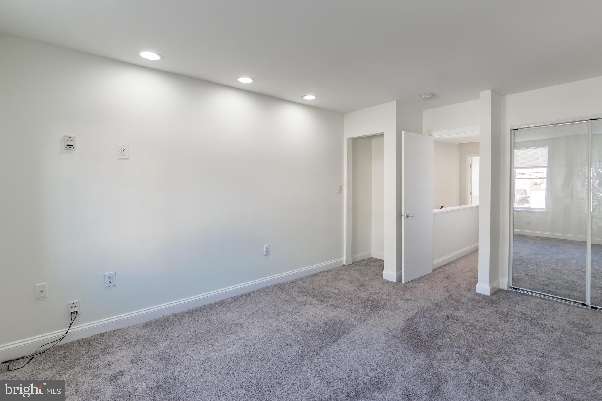 EAST PASSYUNK CROSSING - Residential Lease
