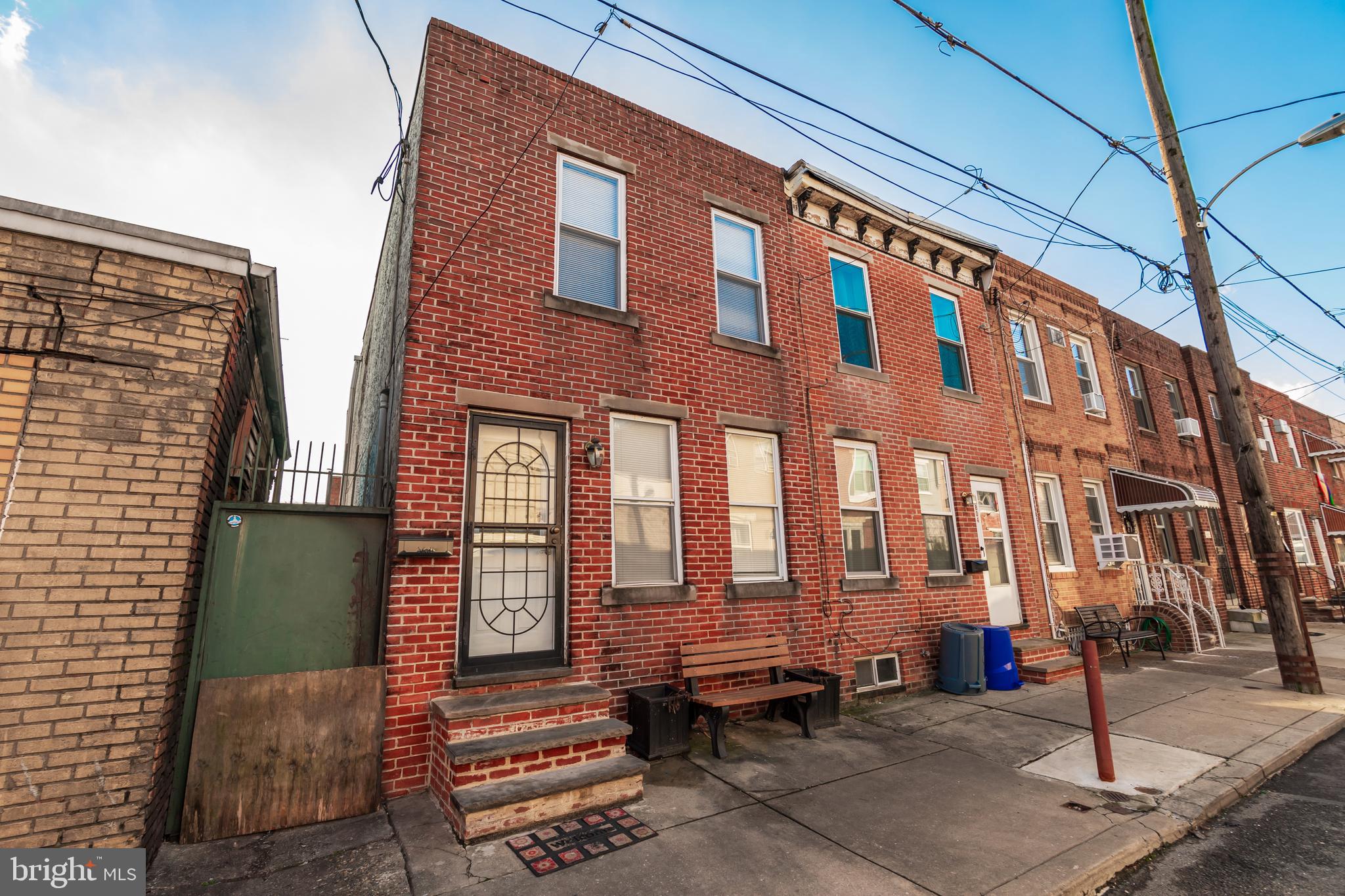 EAST PASSYUNK CROSSING - Residential Lease
