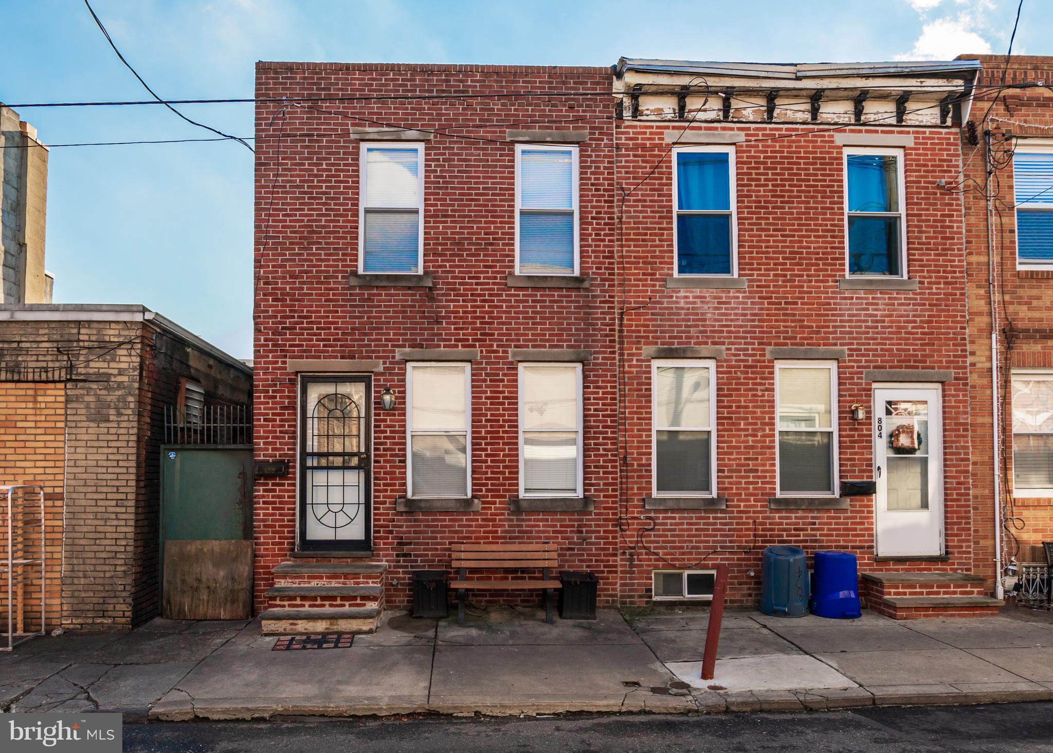 EAST PASSYUNK CROSSING - Residential Lease