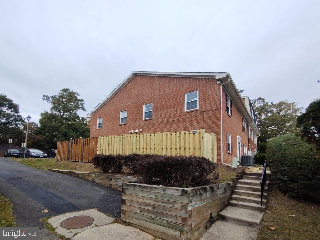 Photo of 9844 Hagel Circle, LORTON, VA 22079 (MLS # VAFX2273062)