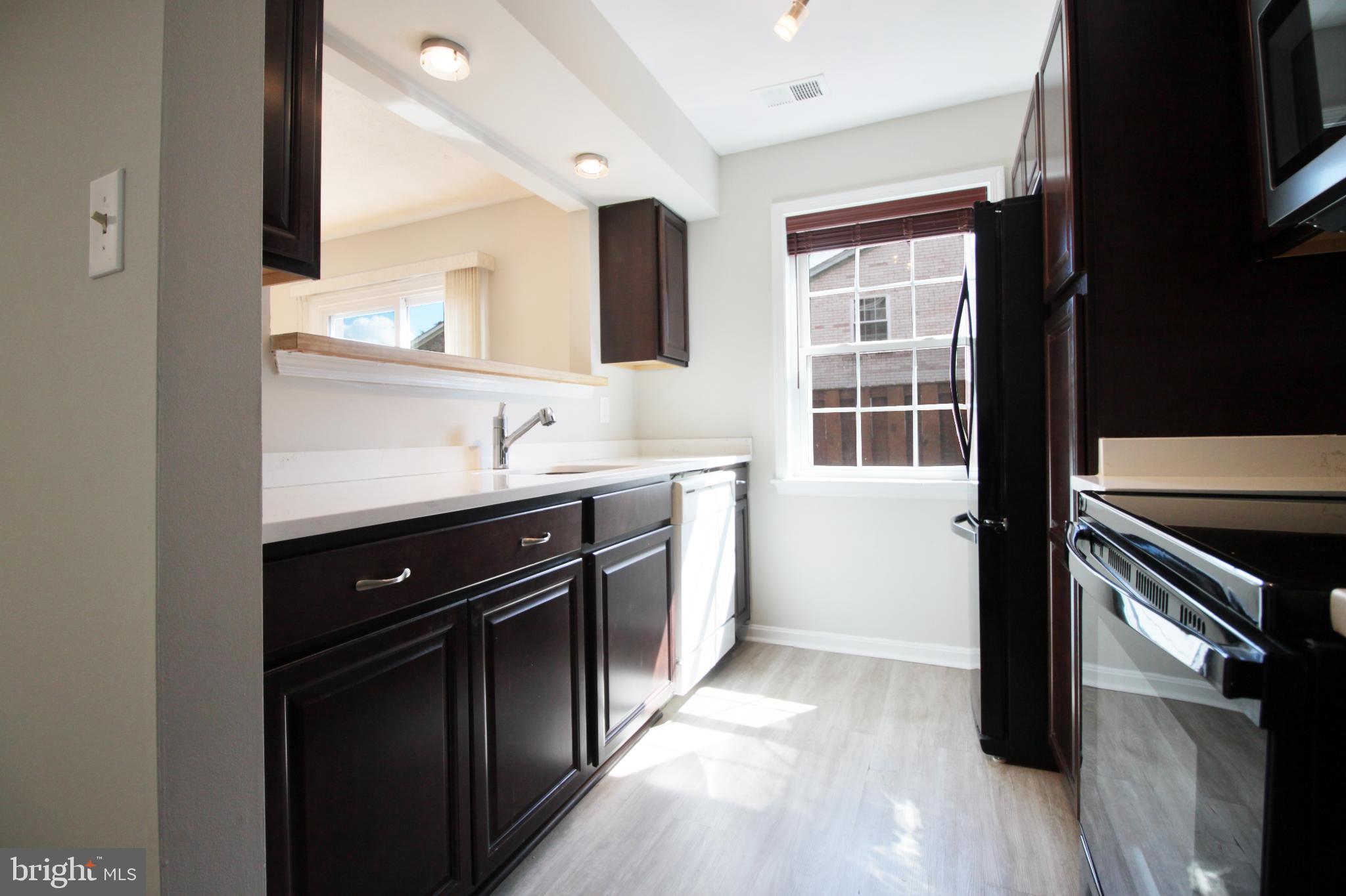 THE HIGHLANDS - Residential Lease