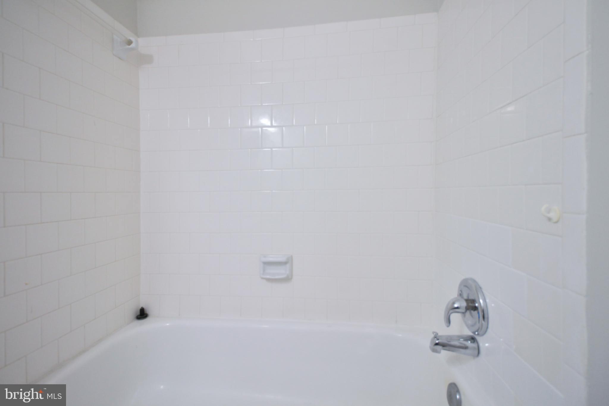 THE HIGHLANDS - Residential Lease