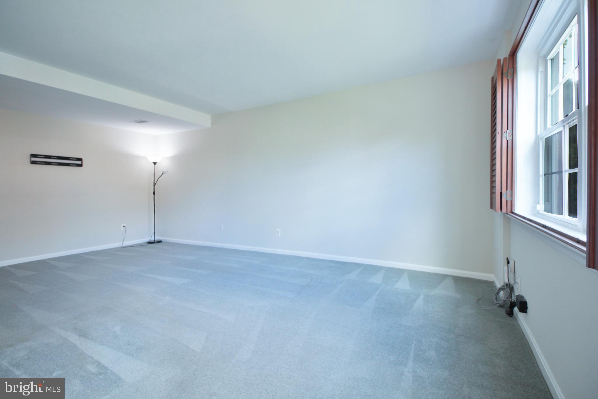 THE HIGHLANDS - Residential Lease