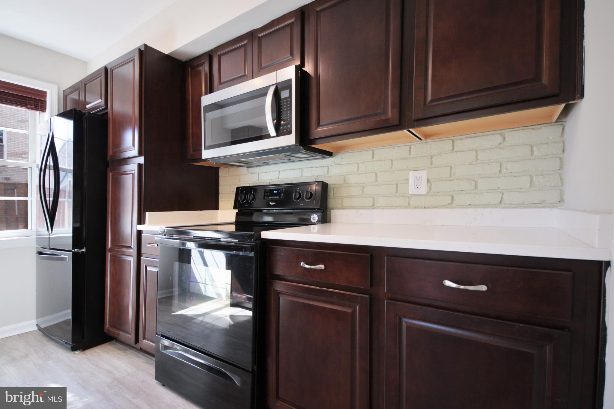 THE HIGHLANDS - Residential Lease