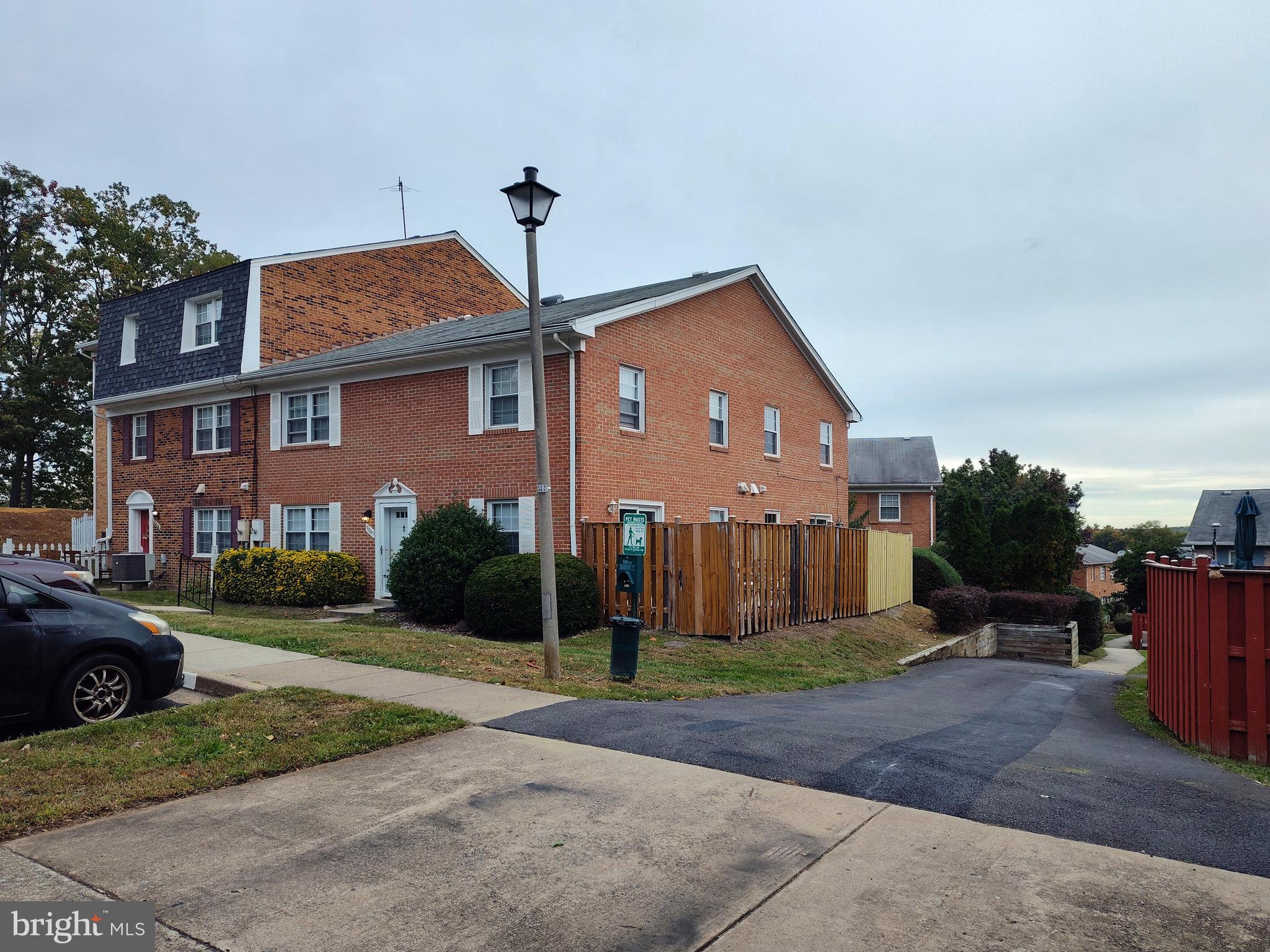 THE HIGHLANDS - Residential Lease