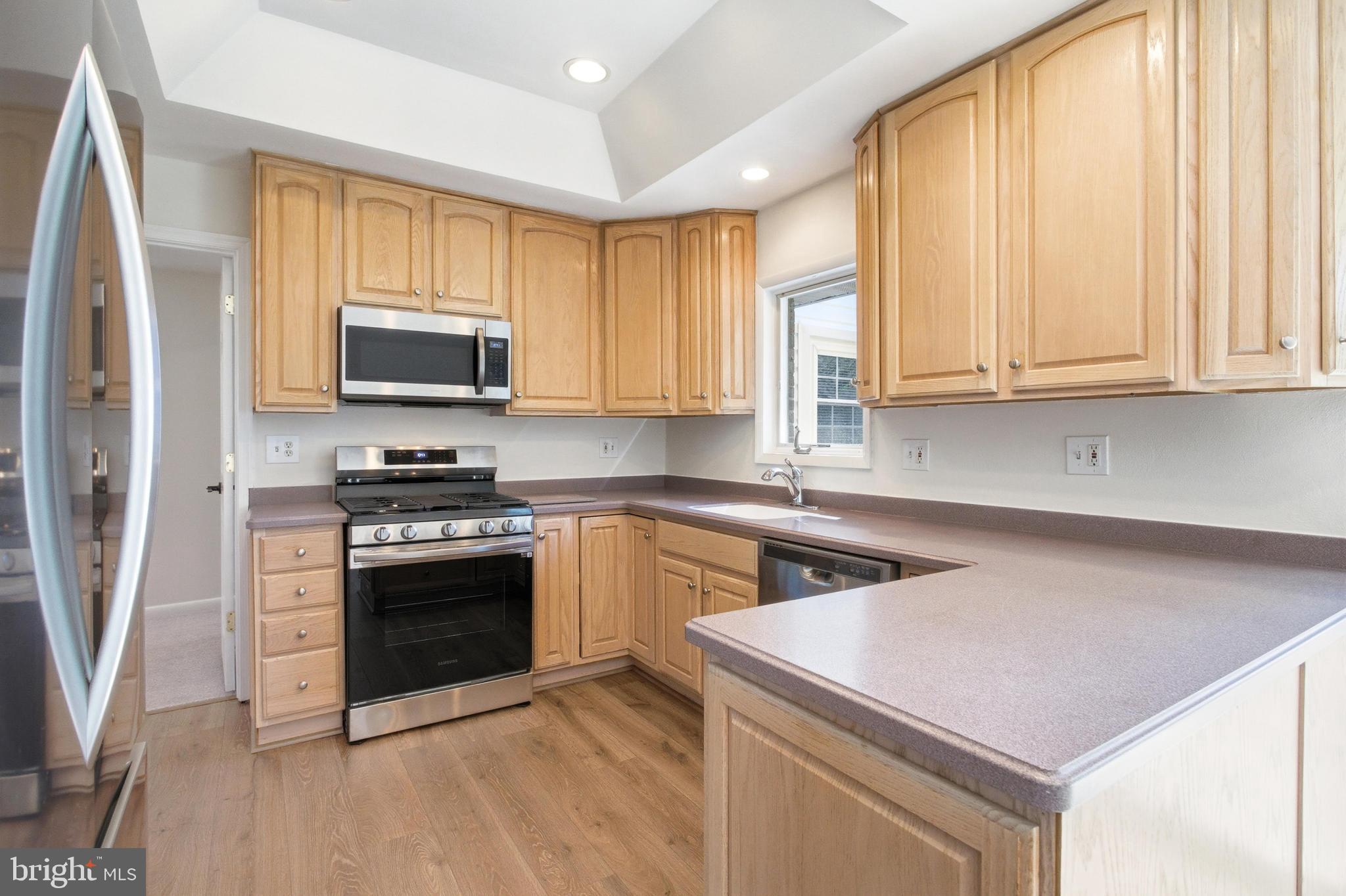 NORTH SPRINGFIELD - Residential