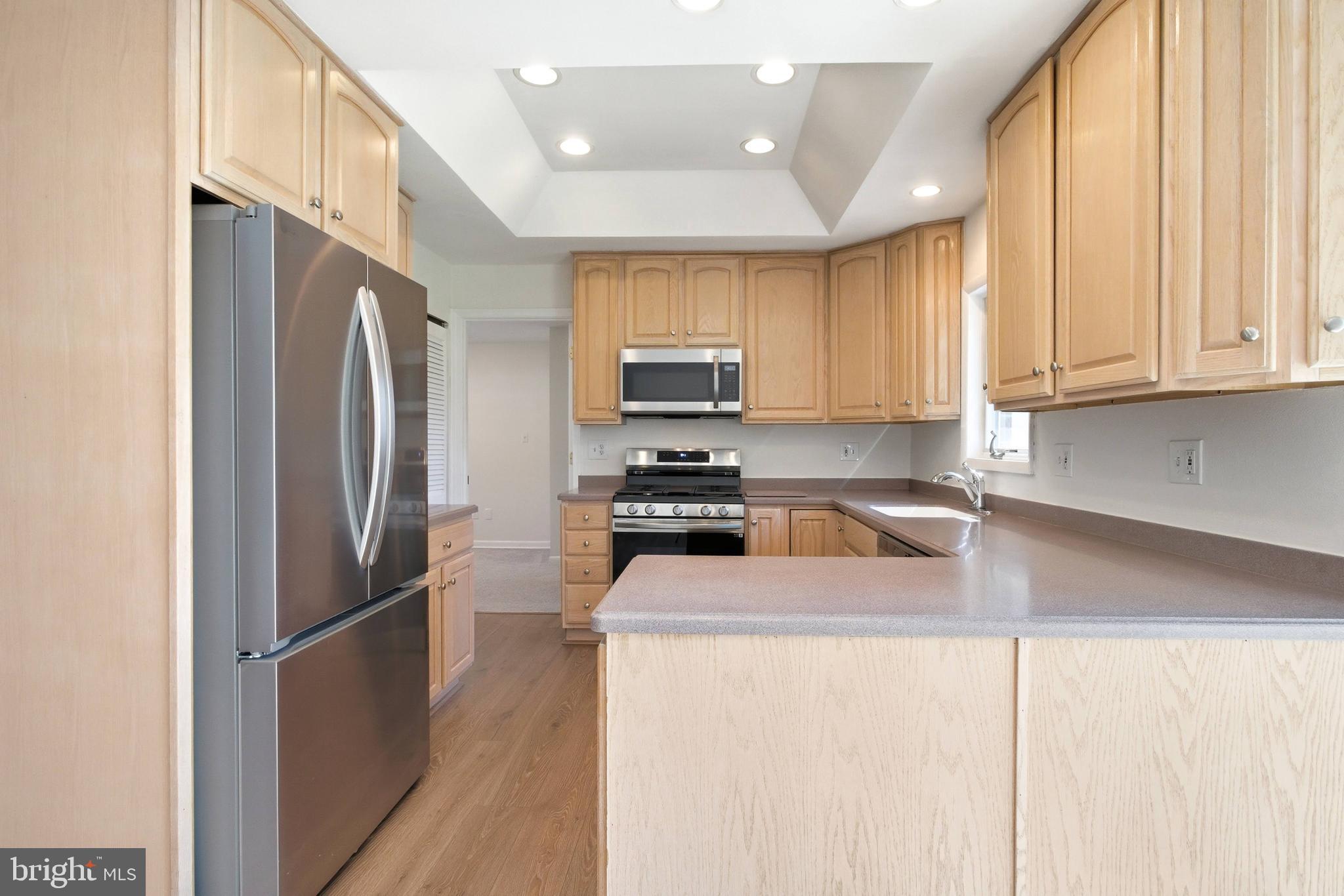 NORTH SPRINGFIELD - Residential