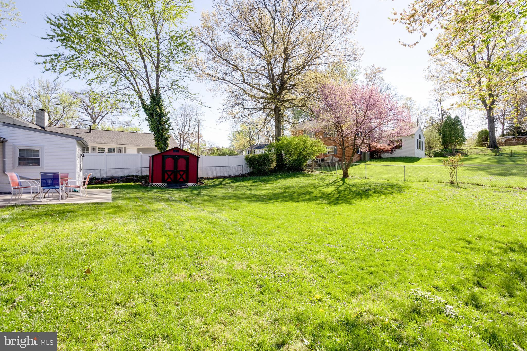 NORTH SPRINGFIELD - Residential