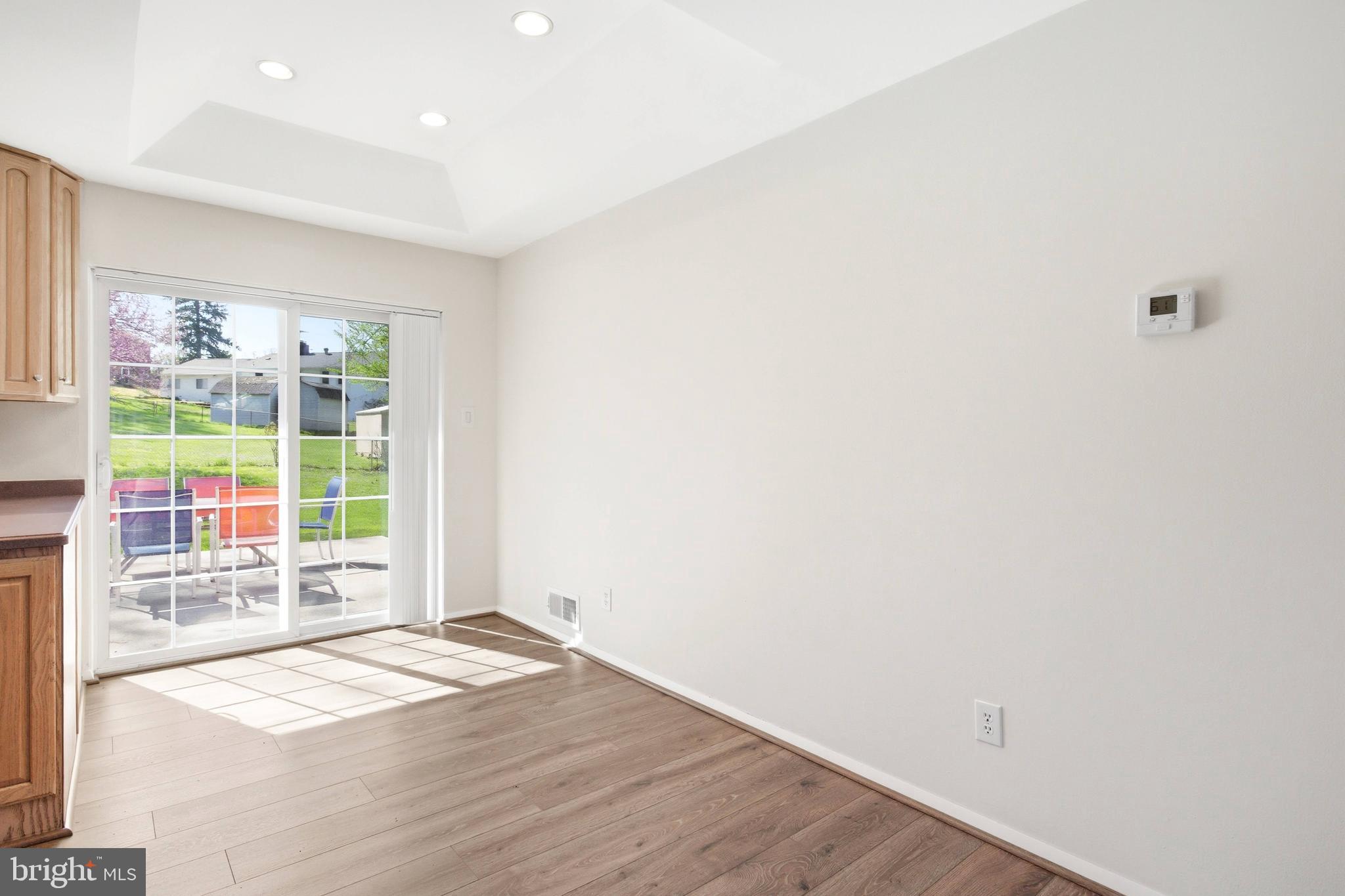 NORTH SPRINGFIELD - Residential