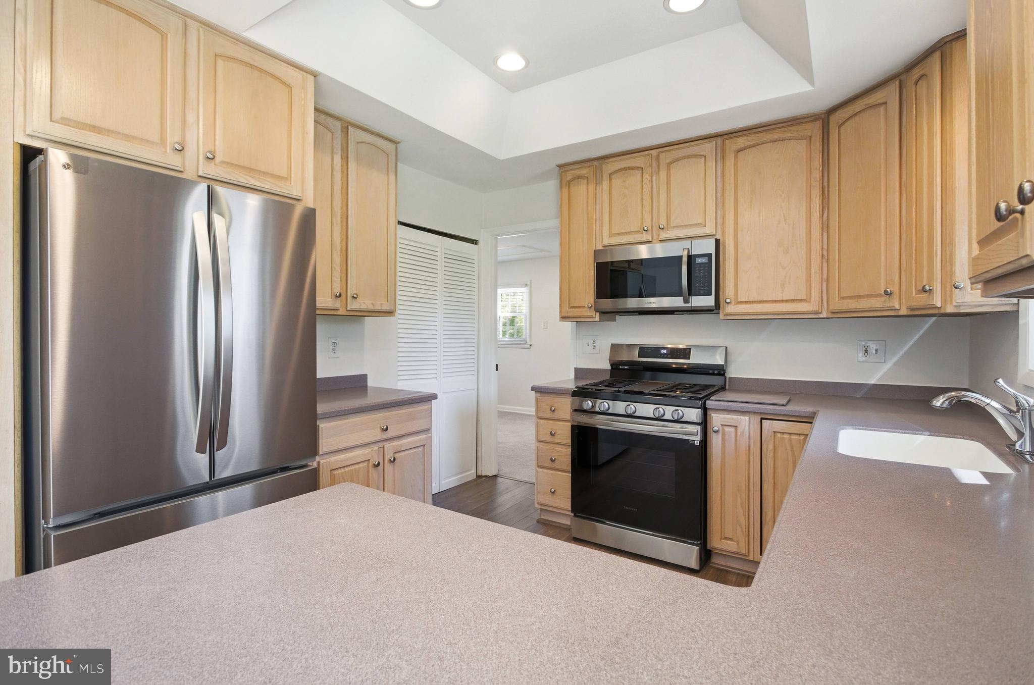 NORTH SPRINGFIELD - Residential