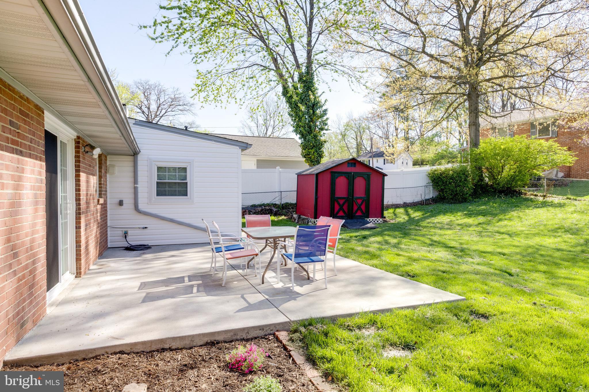 NORTH SPRINGFIELD - Residential