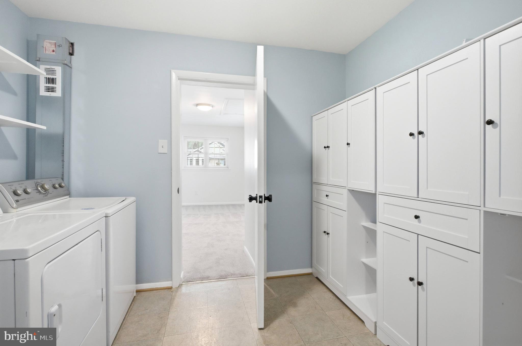 NORTH SPRINGFIELD - Residential