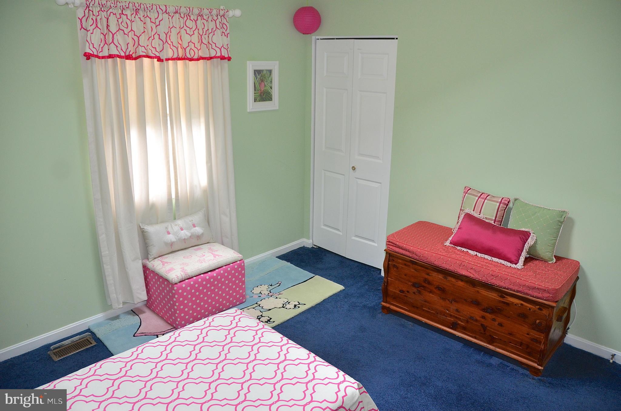 AVALON SHORES - Residential