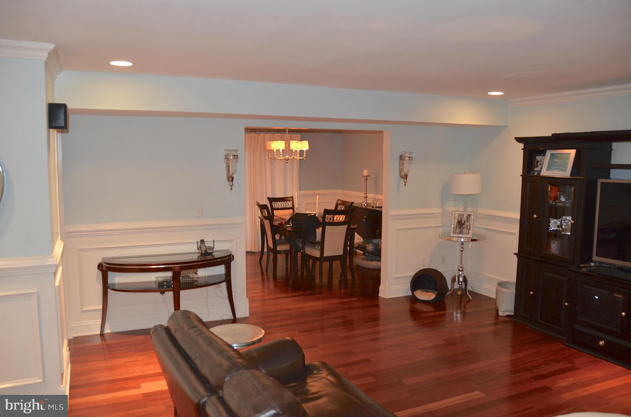 AVALON SHORES - Residential