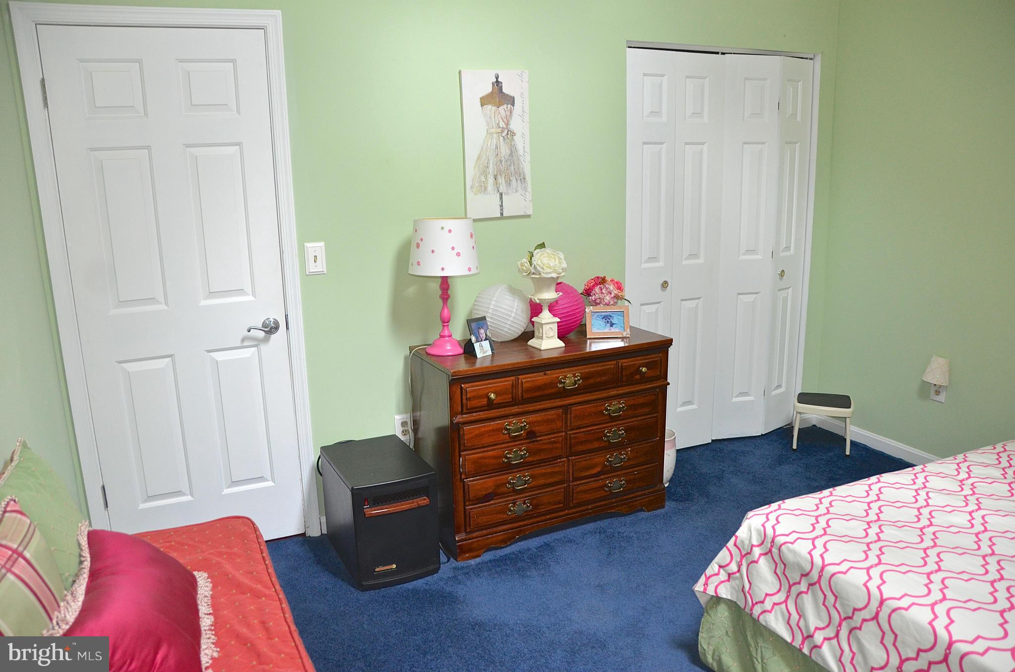 AVALON SHORES - Residential