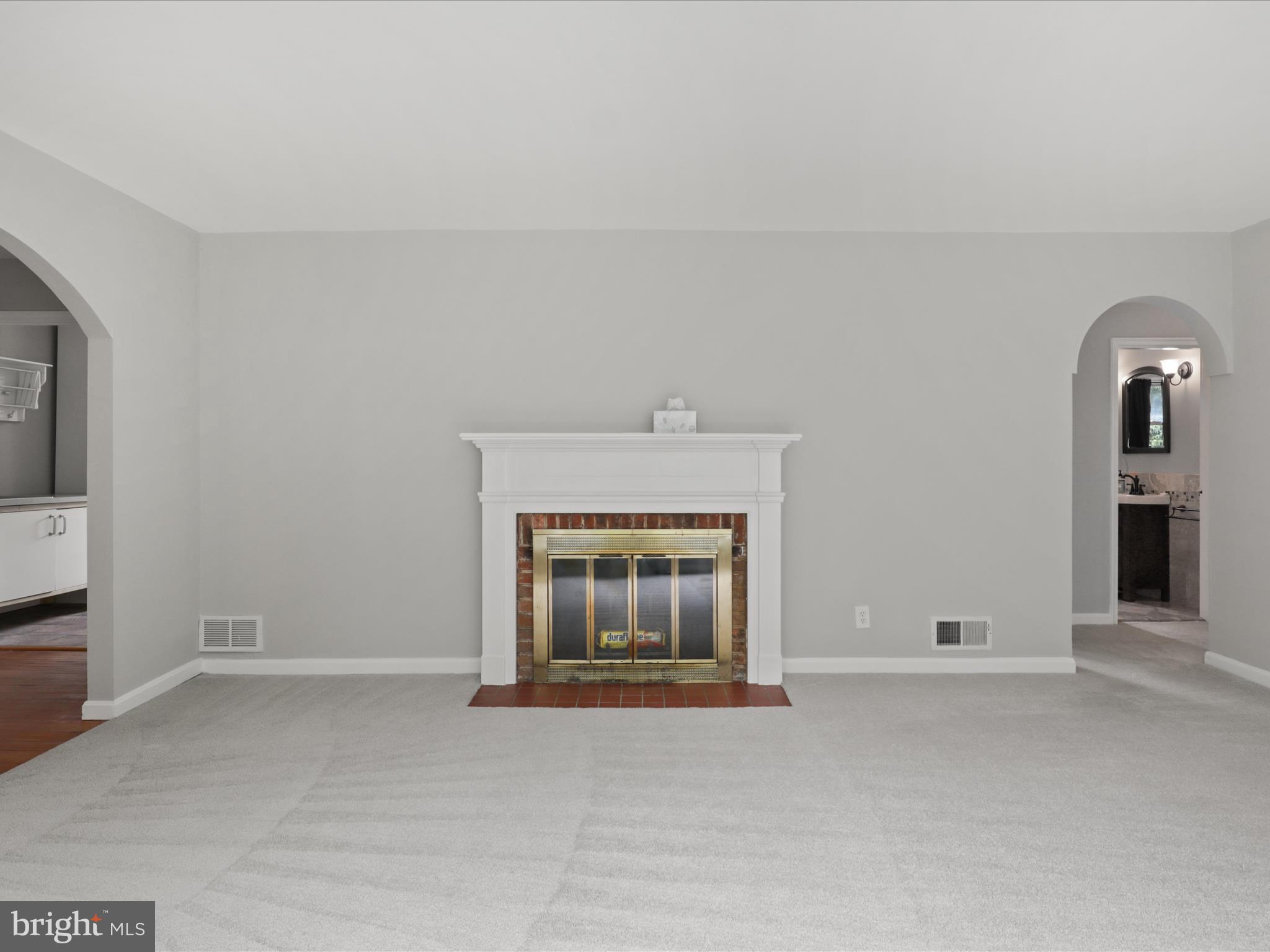 HOLLINDALE - Residential