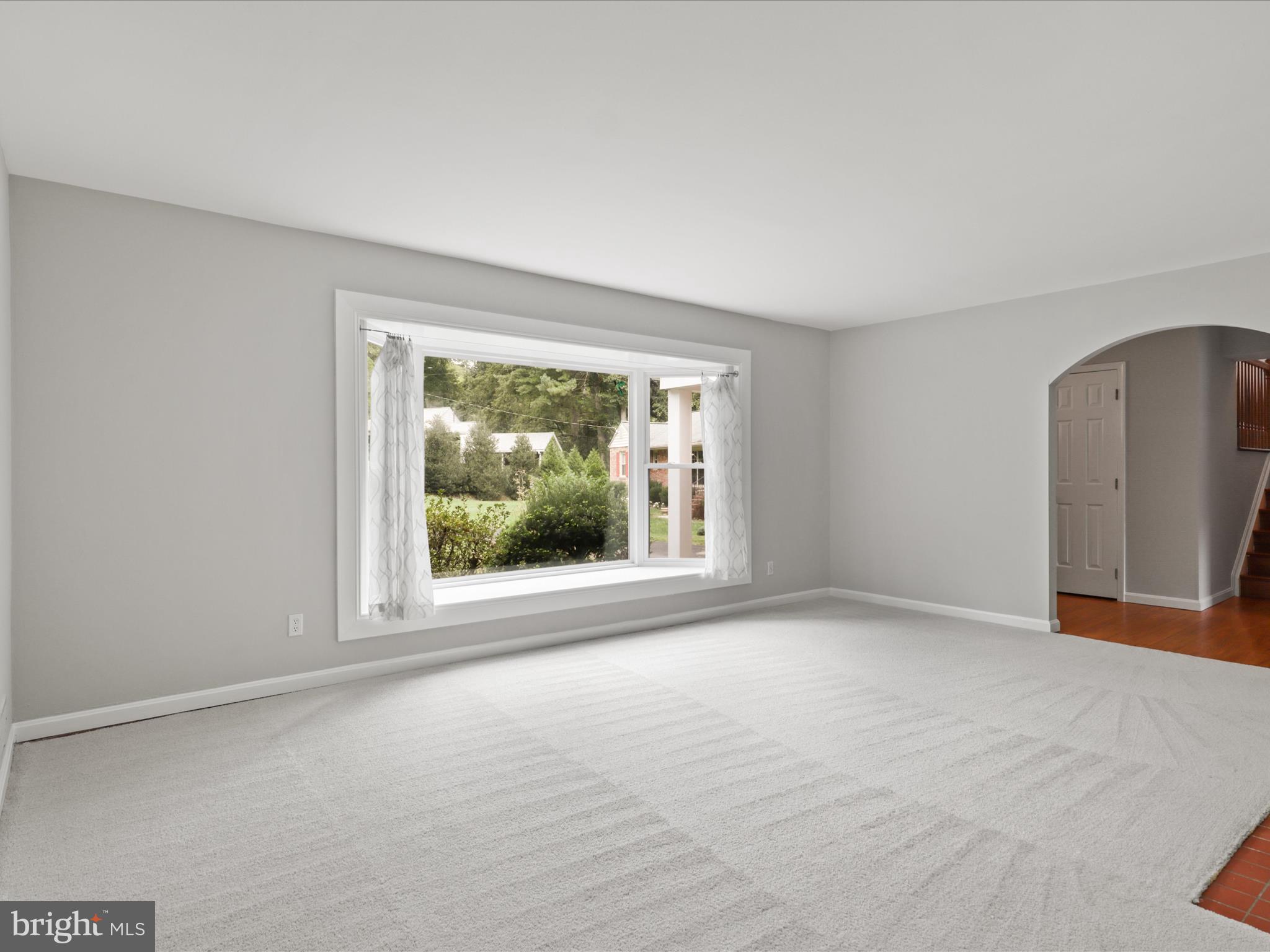 HOLLINDALE - Residential