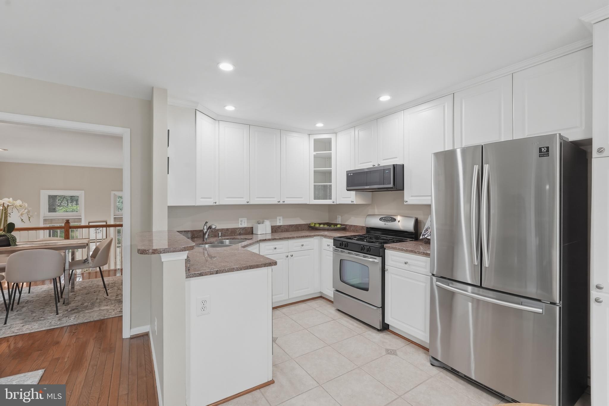 4662 W BRADDOCK ROAD