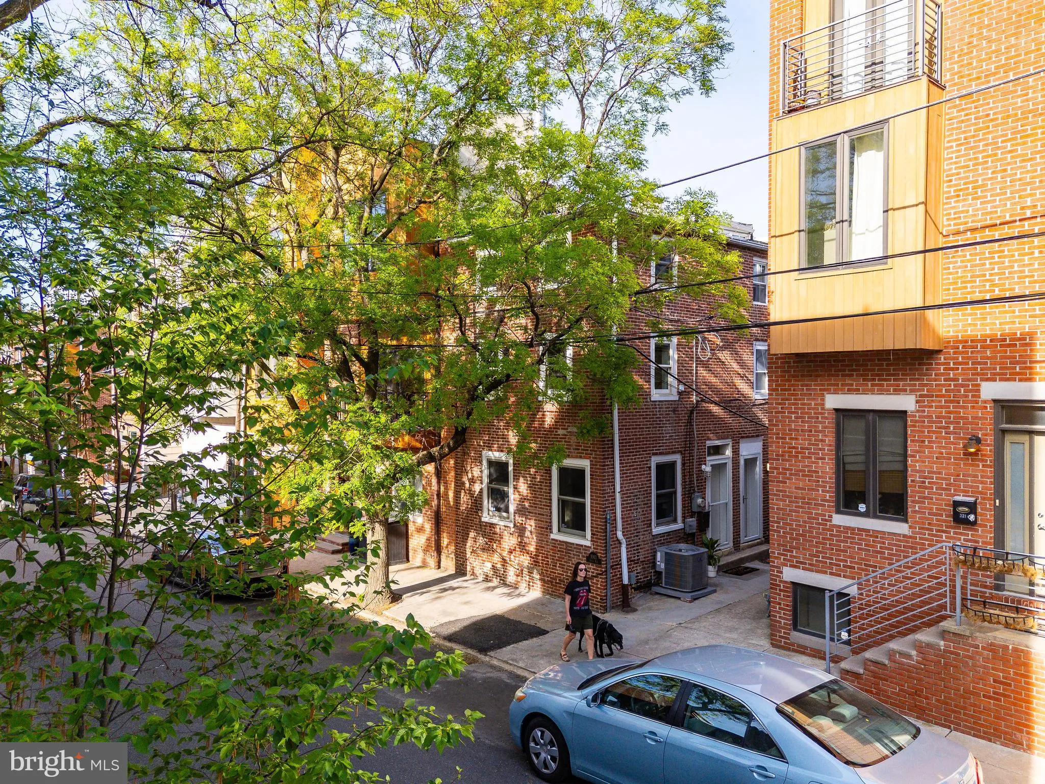 Philadelphia, Pennsylvania 19123, United States, 2 Bedrooms Bedrooms, ,1 BathroomBathrooms,Residential,Active,123211