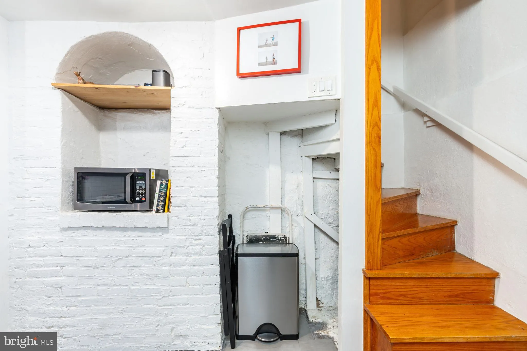 Philadelphia, Pennsylvania 19123, United States, 2 Bedrooms Bedrooms, ,1 BathroomBathrooms,Residential,Active,123211