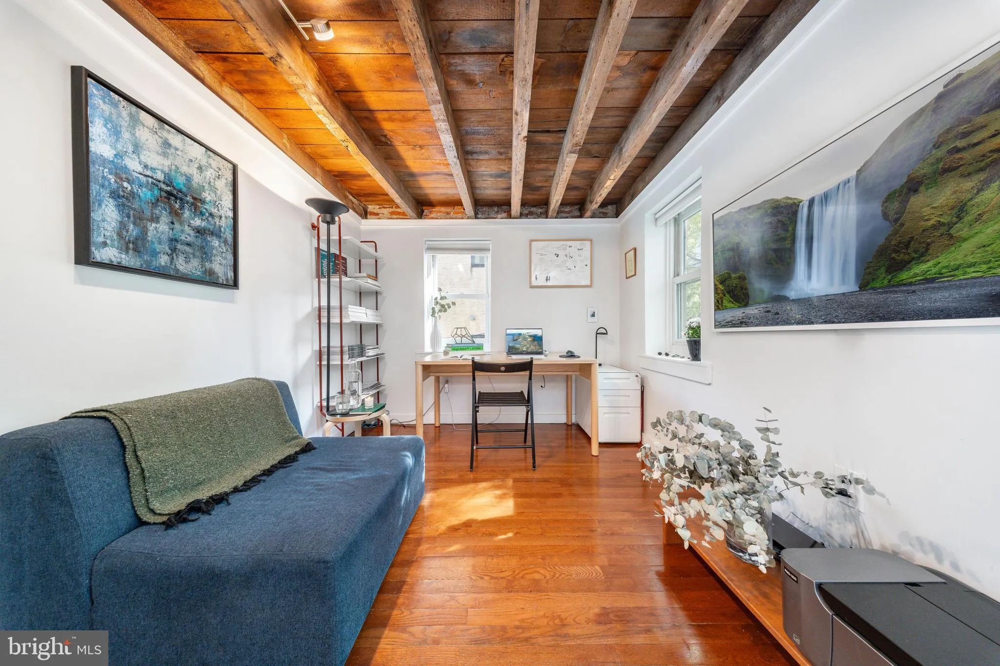 Philadelphia, Pennsylvania 19123, United States, 2 Bedrooms Bedrooms, ,1 BathroomBathrooms,Residential,Active,123211