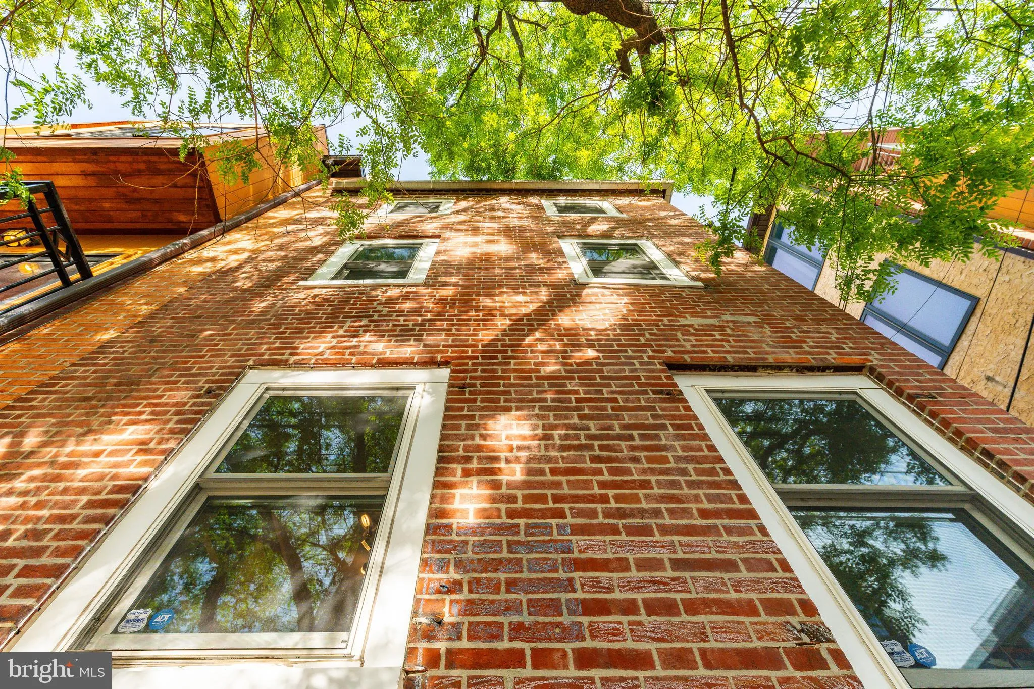 Philadelphia, Pennsylvania 19123, United States, 2 Bedrooms Bedrooms, ,1 BathroomBathrooms,Residential,Active,123211