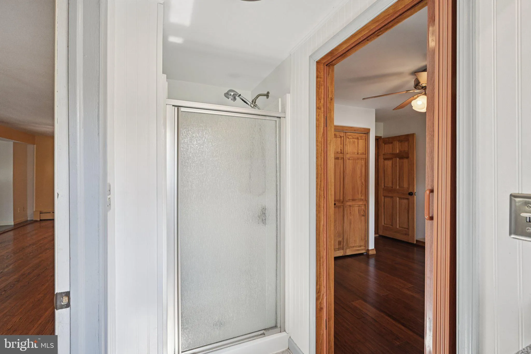 Bethlehem, Pennsylvania 18015, United States, 2 Bedrooms Bedrooms, ,3 BathroomsBathrooms,Residential,Pending,193565