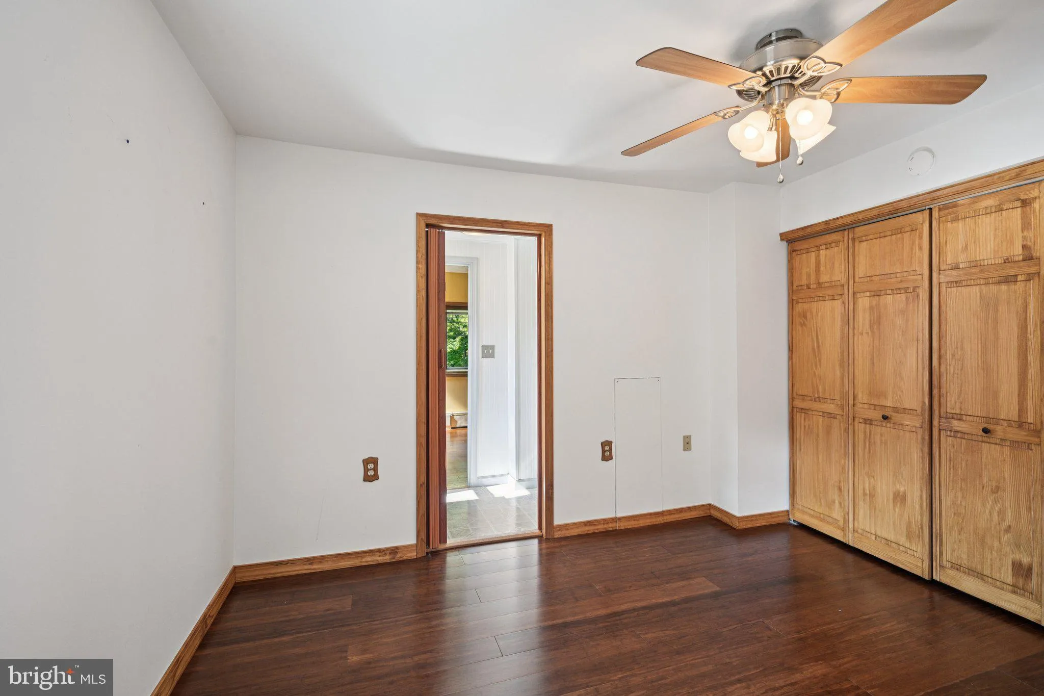 Bethlehem, Pennsylvania 18015, United States, 2 Bedrooms Bedrooms, ,3 BathroomsBathrooms,Residential,Pending,193565