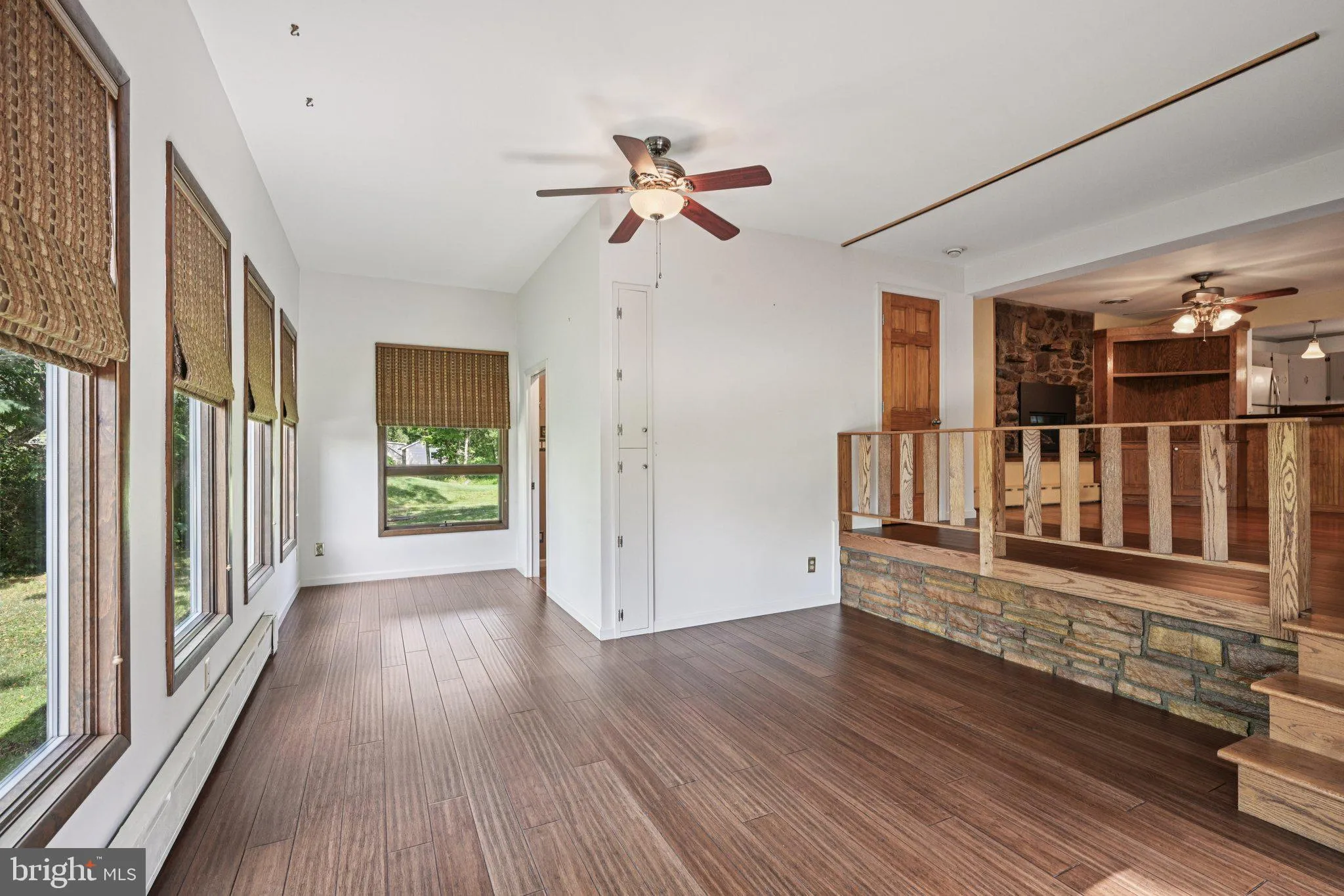 Bethlehem, Pennsylvania 18015, United States, 2 Bedrooms Bedrooms, ,3 BathroomsBathrooms,Residential,Pending,193565