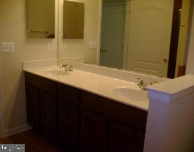 THE RESERVE CONDOMINIUMS - Residential