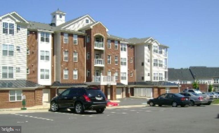 THE RESERVE CONDOMINIUMS - Residential