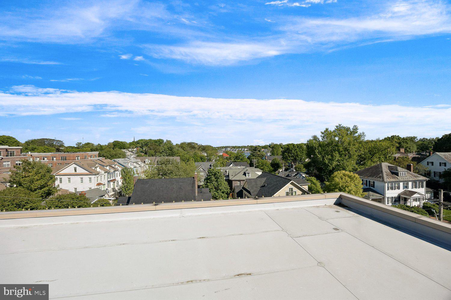 MURRAY HILL - Residential