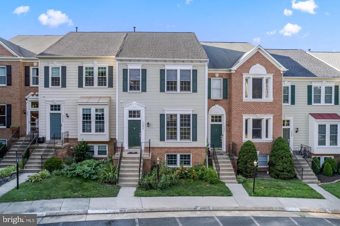 19893 UPLAND TERRACE