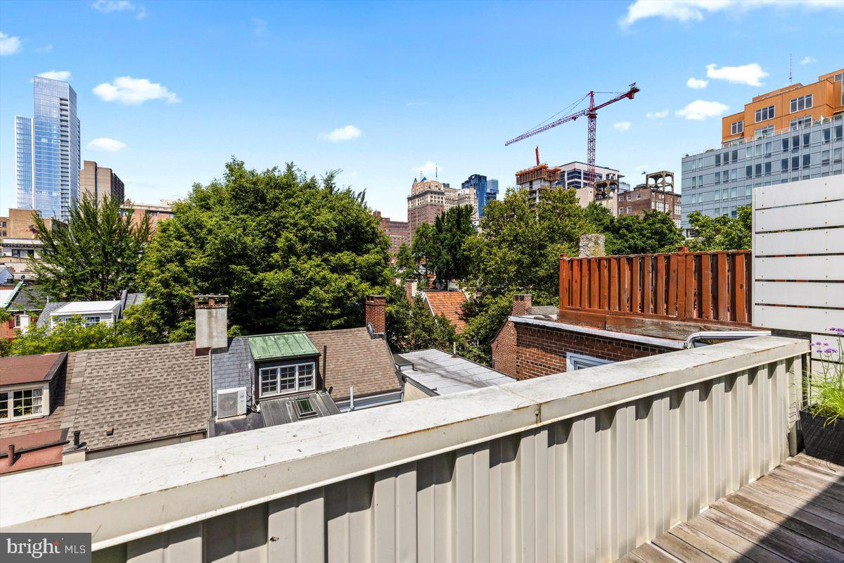 WASHINGTON SQ WEST - Residential