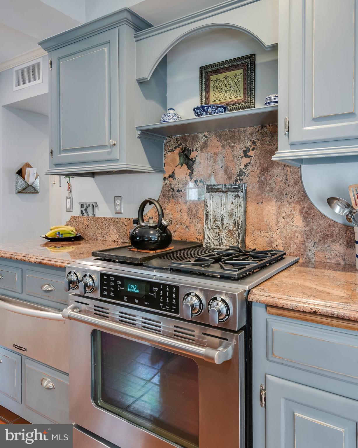 HISTORIC DISTRICT - Residential