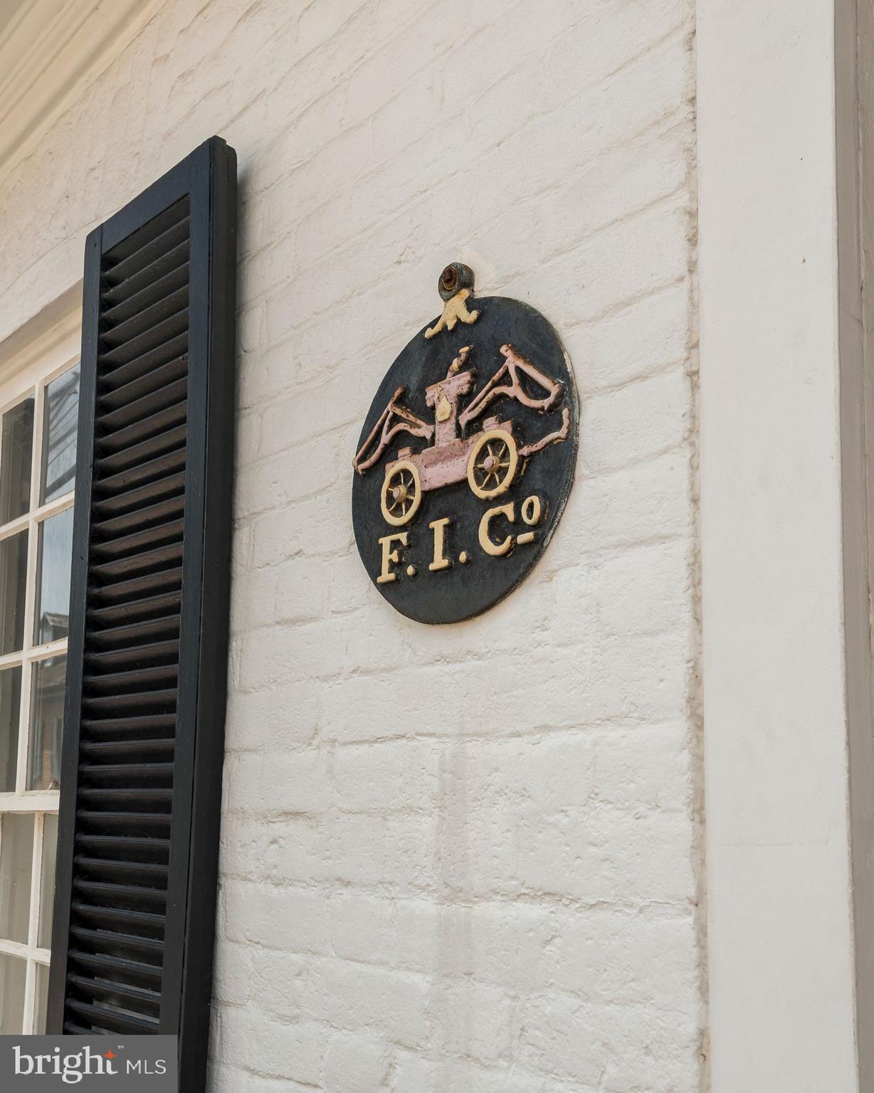 HISTORIC DISTRICT - Residential