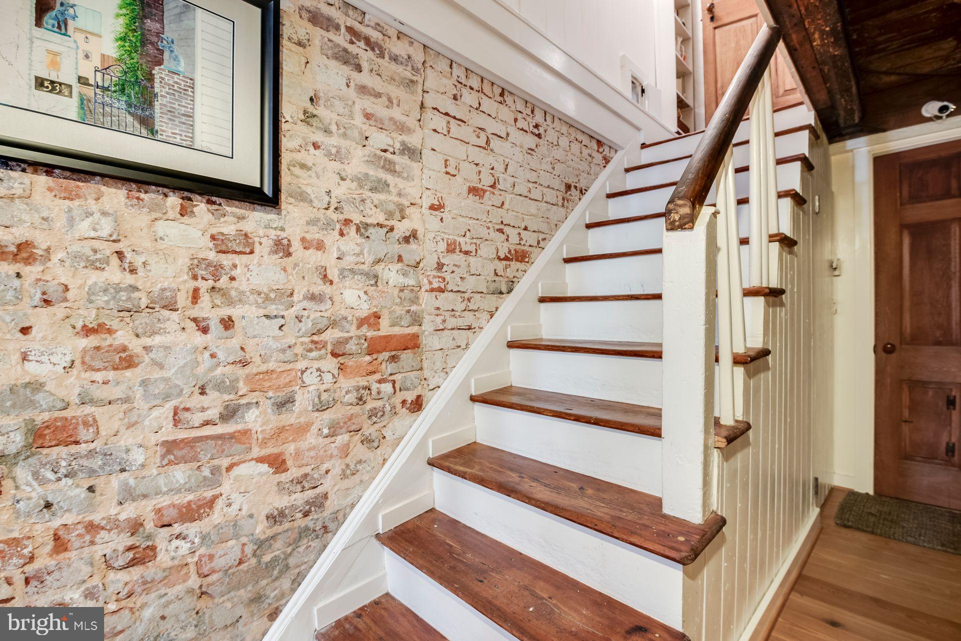 HISTORIC DISTRICT - Residential