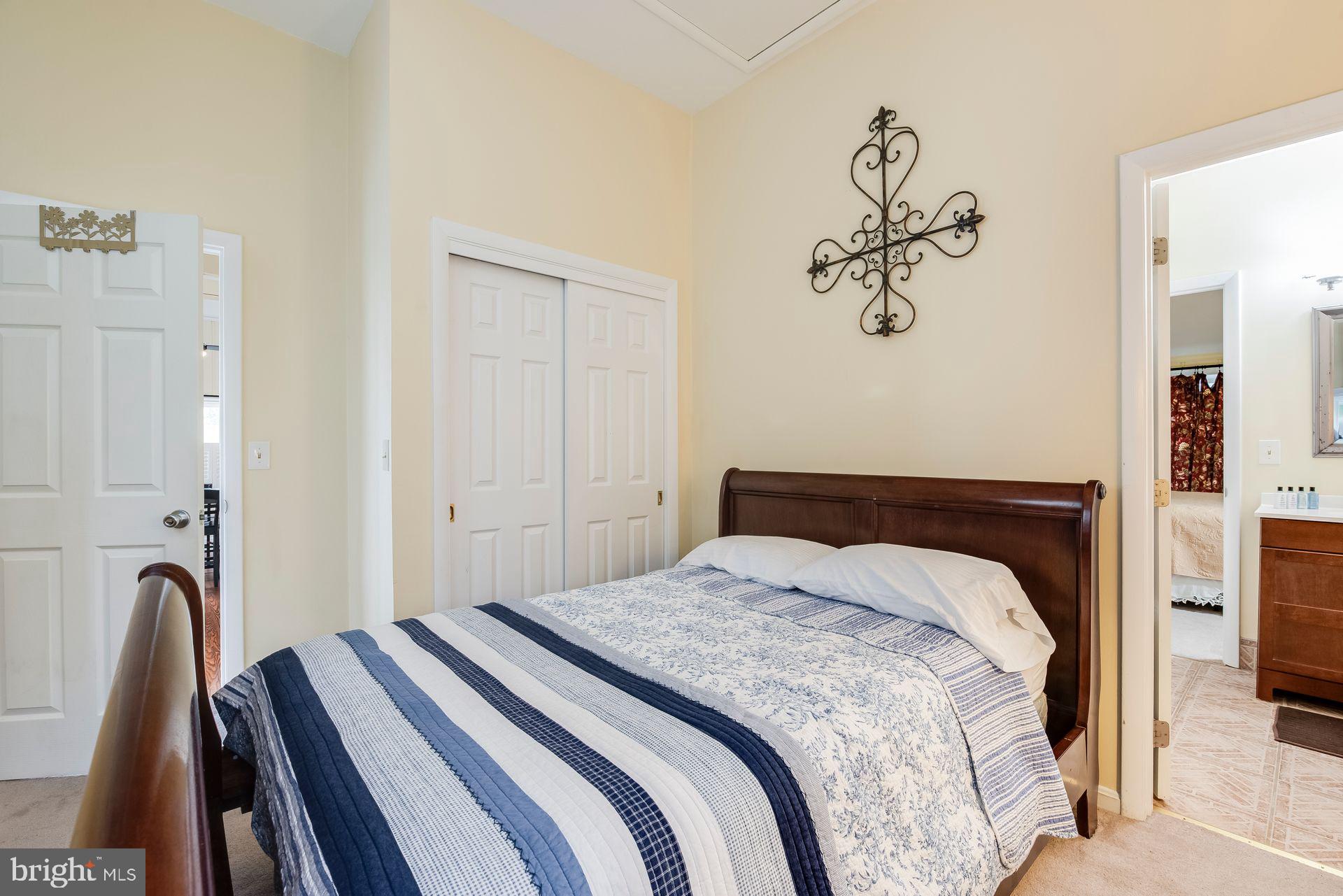 HISTORIC DISTRICT - Residential