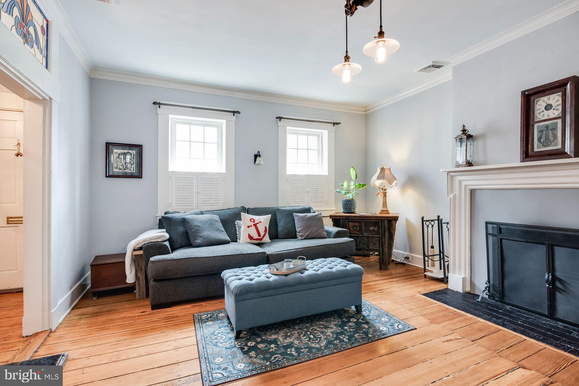 HISTORIC DISTRICT - Residential