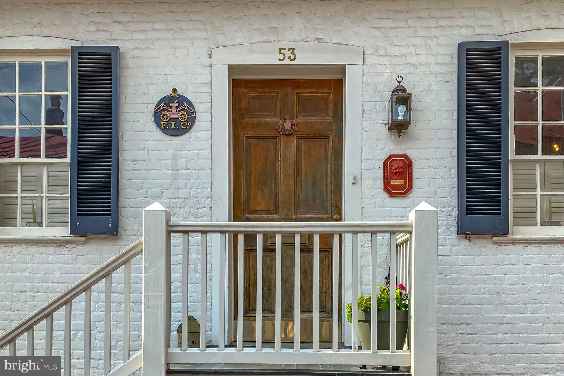 HISTORIC DISTRICT - Residential